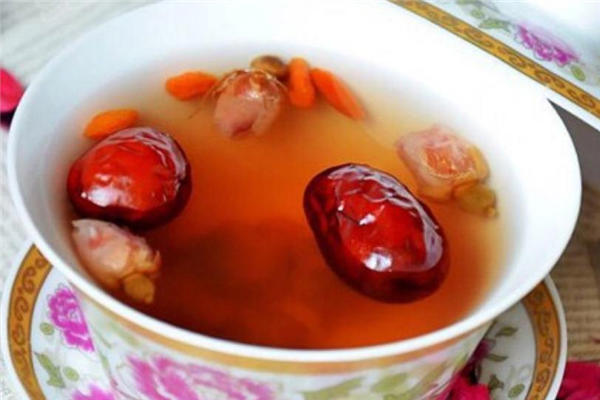 红枣枸杞茶怎么泡 红枣枸杞茶做法