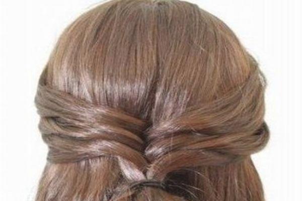 女生发型简单漂亮扎法 懒人扎出简单漂亮头发