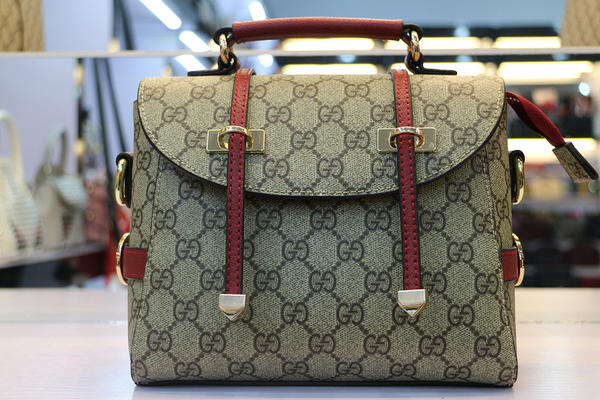 牛皮包太硬怎么办 牛皮包和羊皮包哪个好