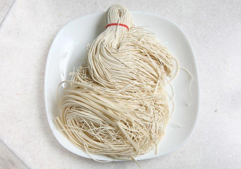 凉面怎么做好吃又简单 完美凉面的做法