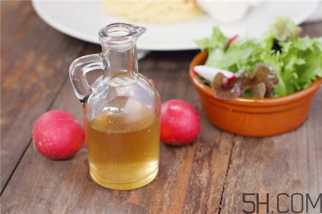 橄榄油可以去痘吗 橄榄油怎么用去痘印