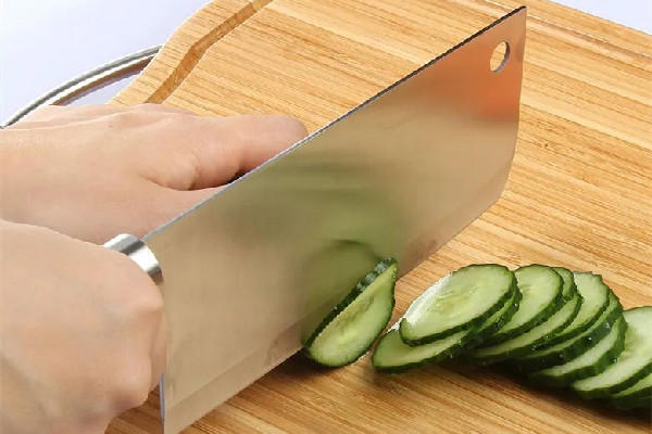 菜刀是铁的好还是不锈钢的好 菜刀买什么材质的好