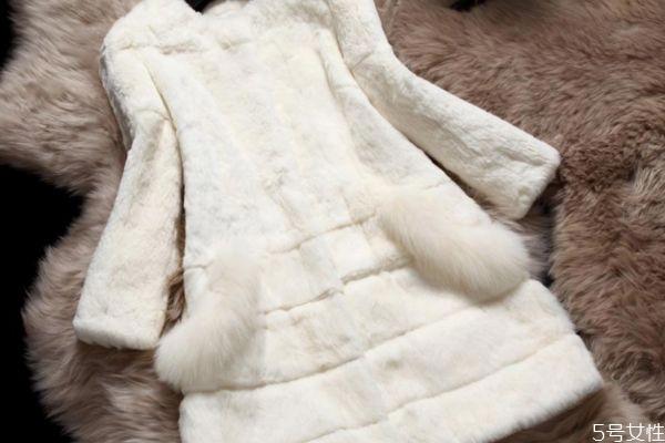 獭兔毛皮草好吗 獭兔毛皮草怎么保养