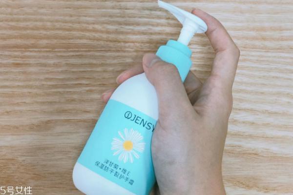 真皙护手霜好用吗 便宜大碗好用到哭