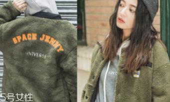 军绿色外套怎么搭配？三种军绿色外套百搭又独立