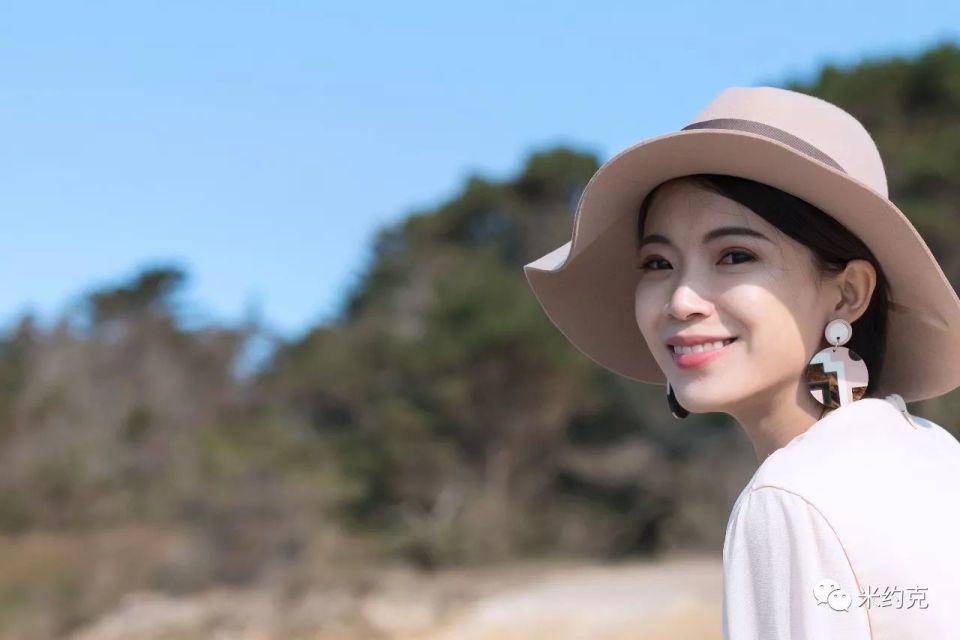 旅游戴什么帽子好 旅游帽子搭配图片