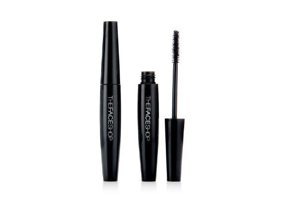 睫毛膏会伤害睫毛吗 睫毛膏会晕染怎么处理