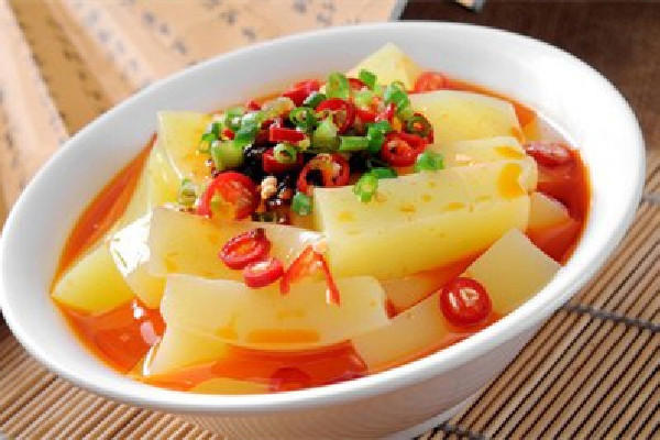 凉粉热量高吗 凉粉适合减肥期间吃吗