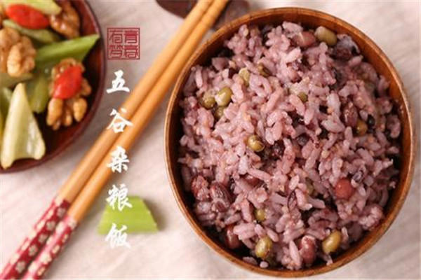 米饭能冷冻吗 米饭最好是不要放冰箱太长时间