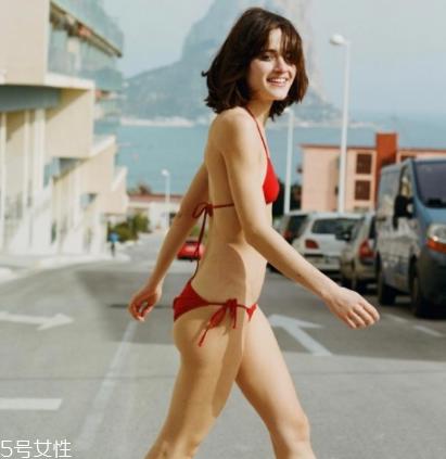 泳衣一般多少钱一套 价格悬殊很大