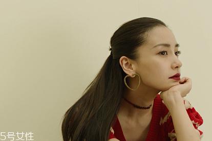 红唇妆怎么画最好看？复古红唇妆的画法