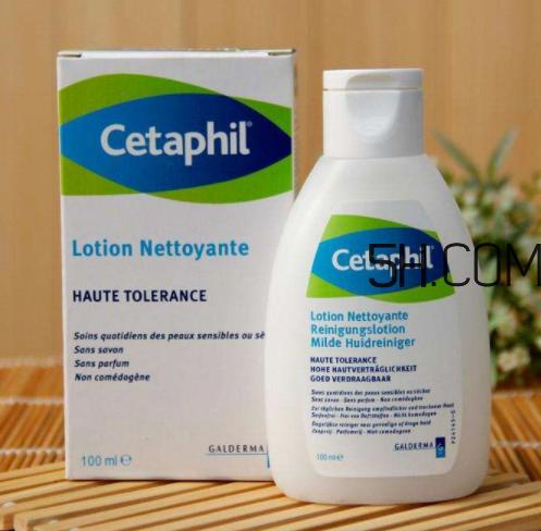 丝塔芙洗面奶是皂基吗？丝塔芙洗面奶是酸性吗？