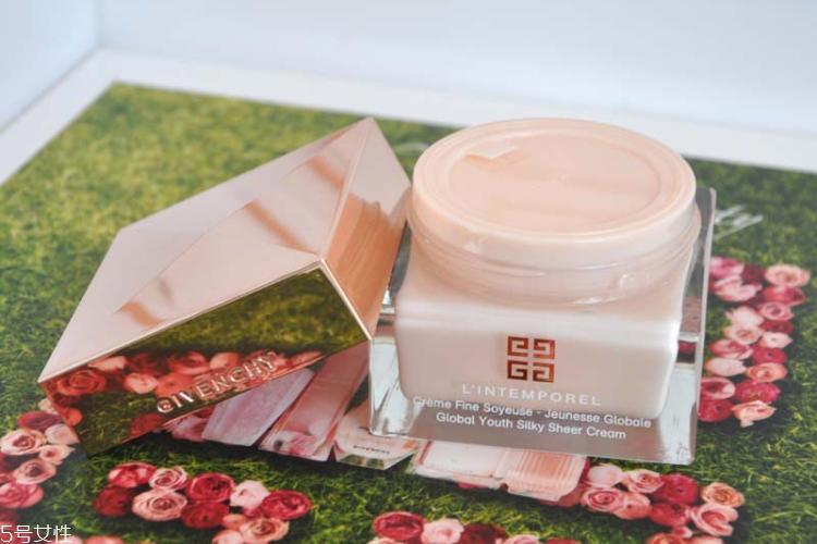 40岁抗衰老面霜有哪些 2022最好的抗衰面霜