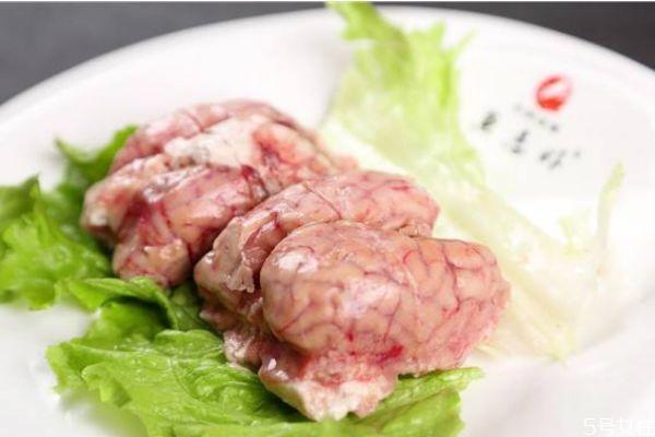 猪脑的营养价值有什么呢 吃猪脑有什么好处呢