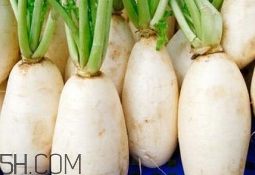 萝卜为什么会变蓝 萝卜中间变蓝还能吃吗
