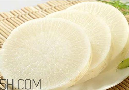 萝卜为什么会变蓝 萝卜中间变蓝还能吃吗