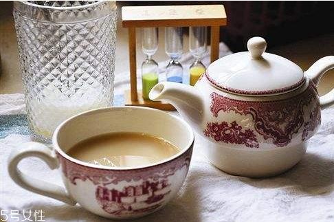 奶茶喝多了有什么危害 潜在危害分析