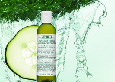 科颜氏小黄瓜水含有酒精吗 科颜氏黄瓜水官网价格