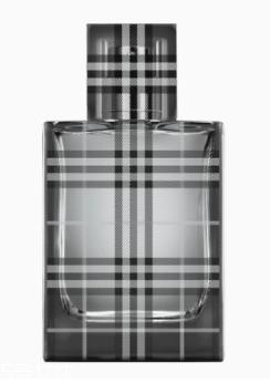 男士香水怎么喷效果最好？4种喷法告别平庸