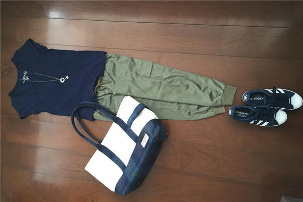 女休闲鞋怎么搭配 休闲鞋的穿搭技巧