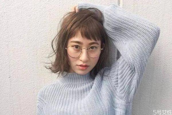 头发染什么色显白 哪款发色最显白