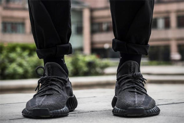yeezy黑天使怎么抢 椰子350黑天使购买攻略
