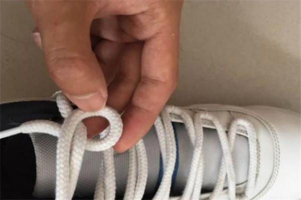 aj11 low鞋带系法 隐藏式鞋带系法教程