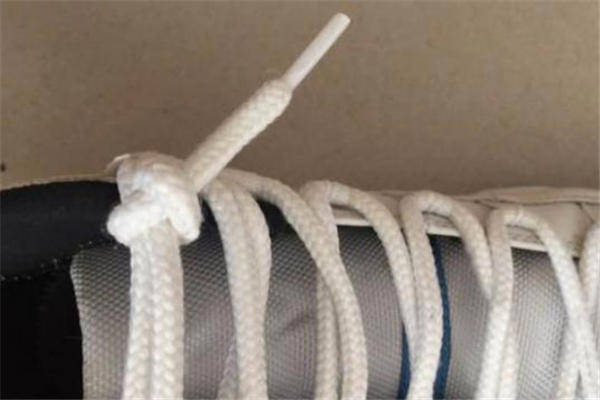 aj11 low鞋带系法 隐藏式鞋带系法教程