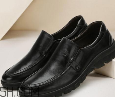 骆驼鞋子质量怎么样？骆驼鞋子是哪个国家的？