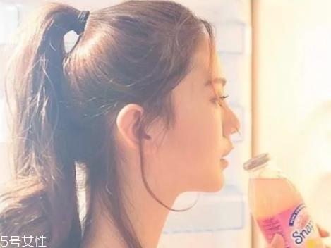 自己怎么扎马尾好看 好看的马尾辫扎法