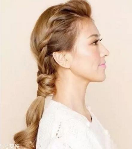 自己怎么扎马尾好看 好看的马尾辫扎法