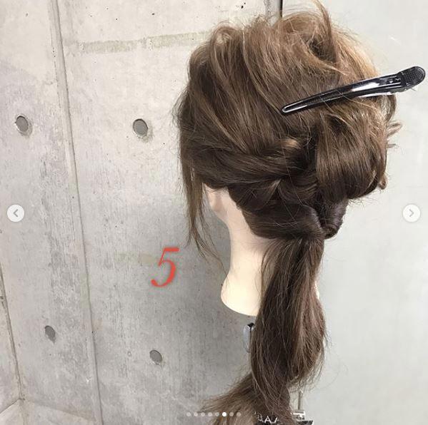 10种简单清爽的发型女教程