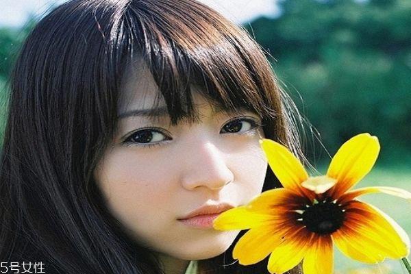 森系长直发发型图片 好看的森系发型