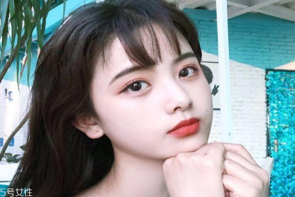 森系长直发发型图片 好看的森系发型