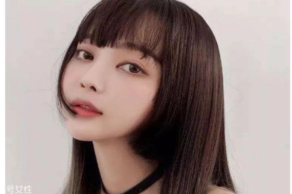长宽脸适合什么发型 长宽脸女生适合的发型