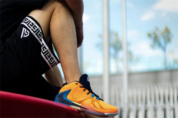 耐克freak 1实战测评 字母哥一代实战测评报告