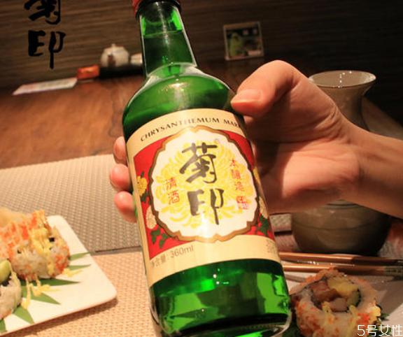 韩国烧酒哪个牌子好喝 韩剧里的烧酒哪个牌子