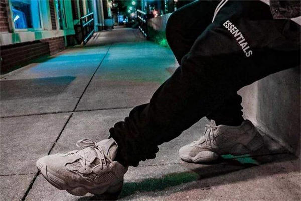 yeezy 500哪个配色好看 椰子500所有配色汇总