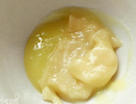 蜂王浆是什么味道？辣味跟酸味