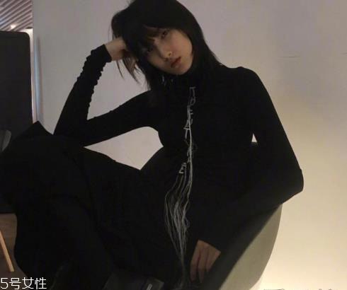 中分发型适合什么脸型的女生 2018短发发型推荐