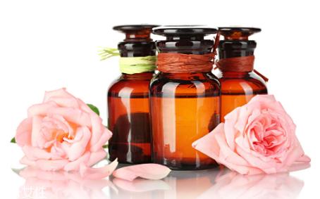 哪些精油瘦身 减肥精油推荐