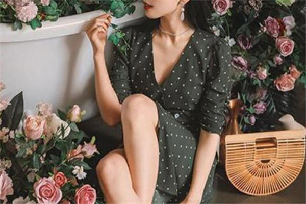 2019流行什么样的藤编包 ins夏季最火包款