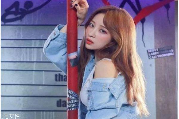 什么头发颜色显白 超显白的头发颜色