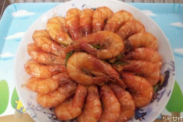 油焖大虾怎么做好吃 油焖大虾简单做法