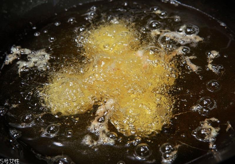 自制炸鸡块的做法 鸡胸肉少油更健康