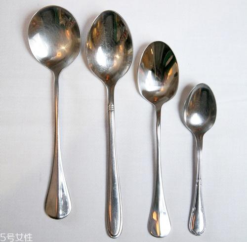 吃西餐的正确方法图解 吃西餐的基本礼仪