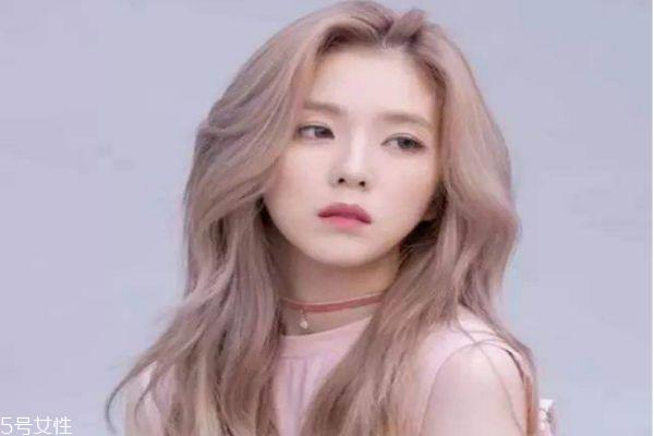 脸大圆适合什么发型 适合大脸女生的发型