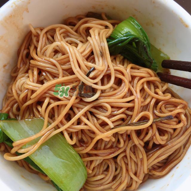 葱油拌面的做法 葱油拌面怎么做