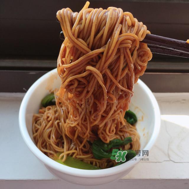 葱油拌面的做法 葱油拌面怎么做