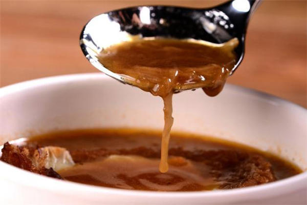 煮牛肉汤放什么调料最好 牛肉汤配料有哪些